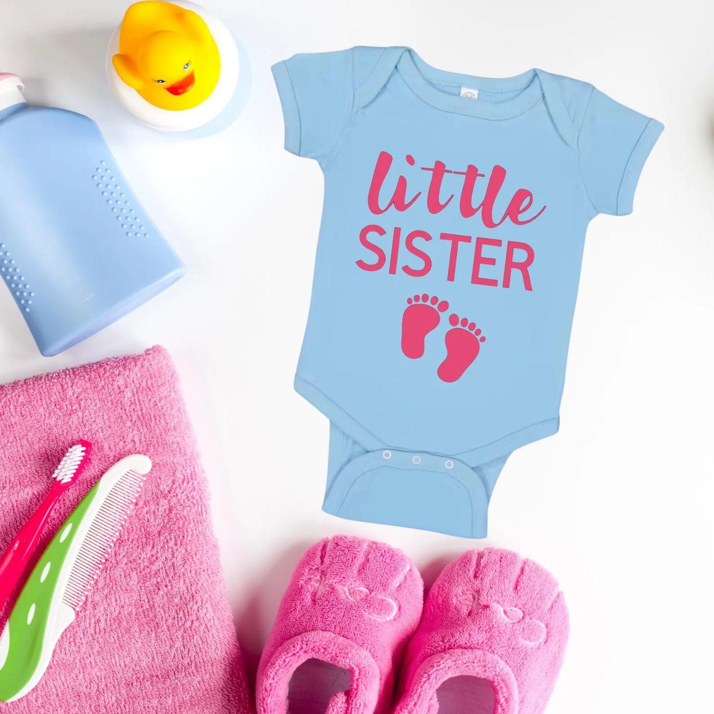Little Sister Baby Onesie, Newborn Outfit, Cute Baby Bodysuit, Baby Shower Gift, Sibling Announcement, Adorable Baby Clothes, Infant Romper
