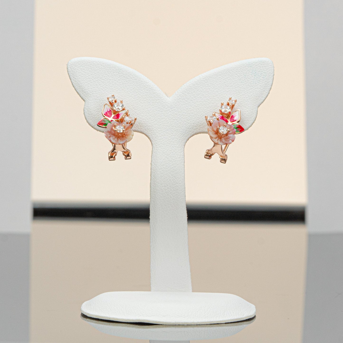 Floral Earrings with Butterflies, Butterfly Earrings, Butterfly Lover Gift, Flower with Butterfly Earrings, Floral Earrings, Birthday Gift